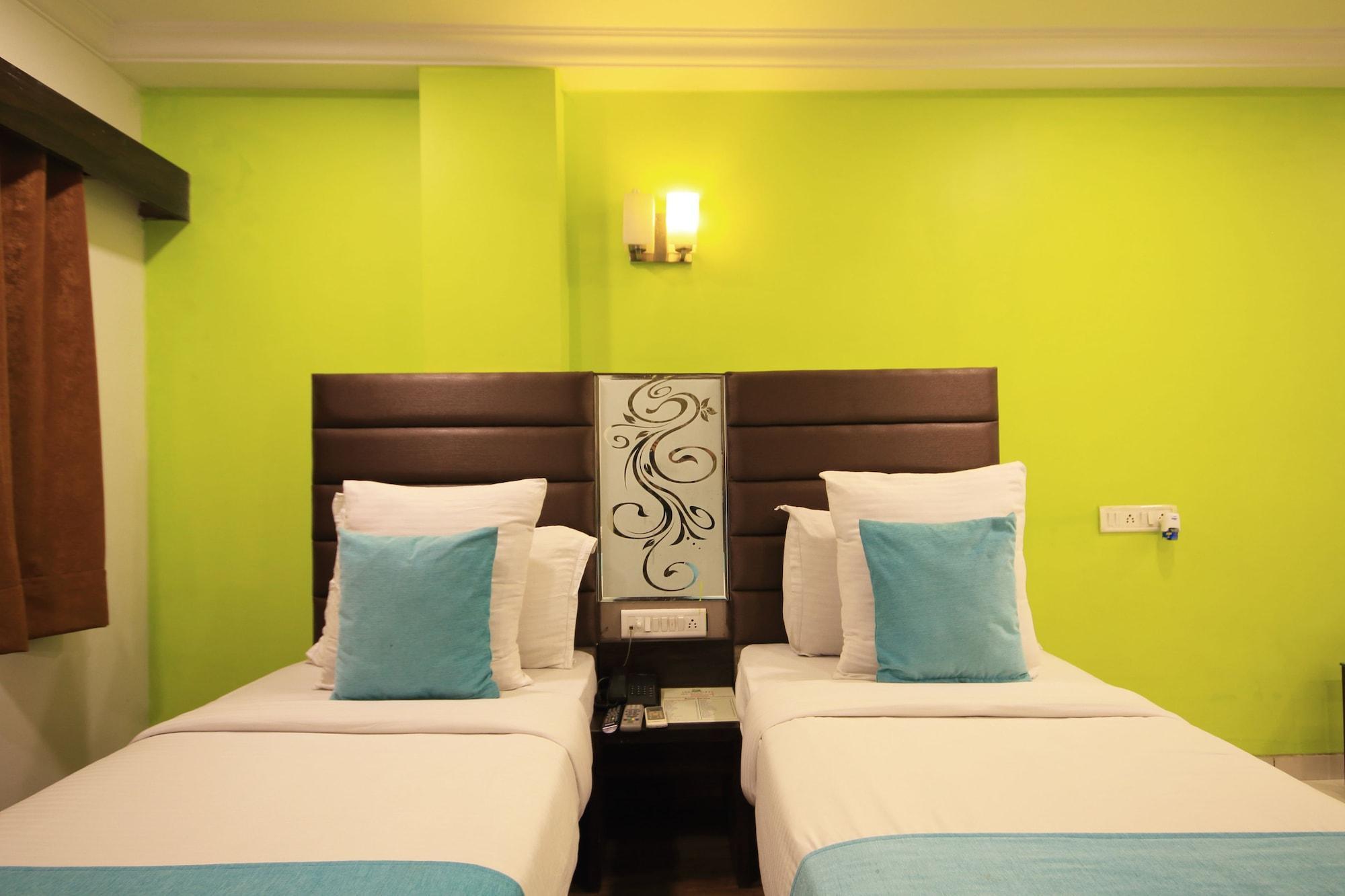 Fabhotel Kadamb Inn Ahmedabad Eksteriør bilde