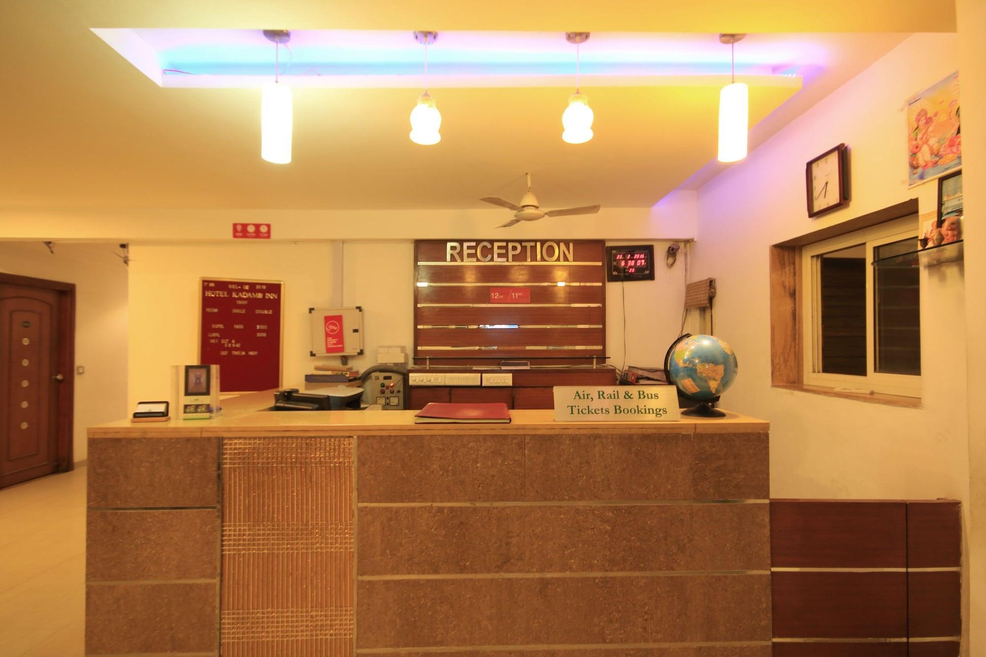 Fabhotel Kadamb Inn Ahmedabad Eksteriør bilde