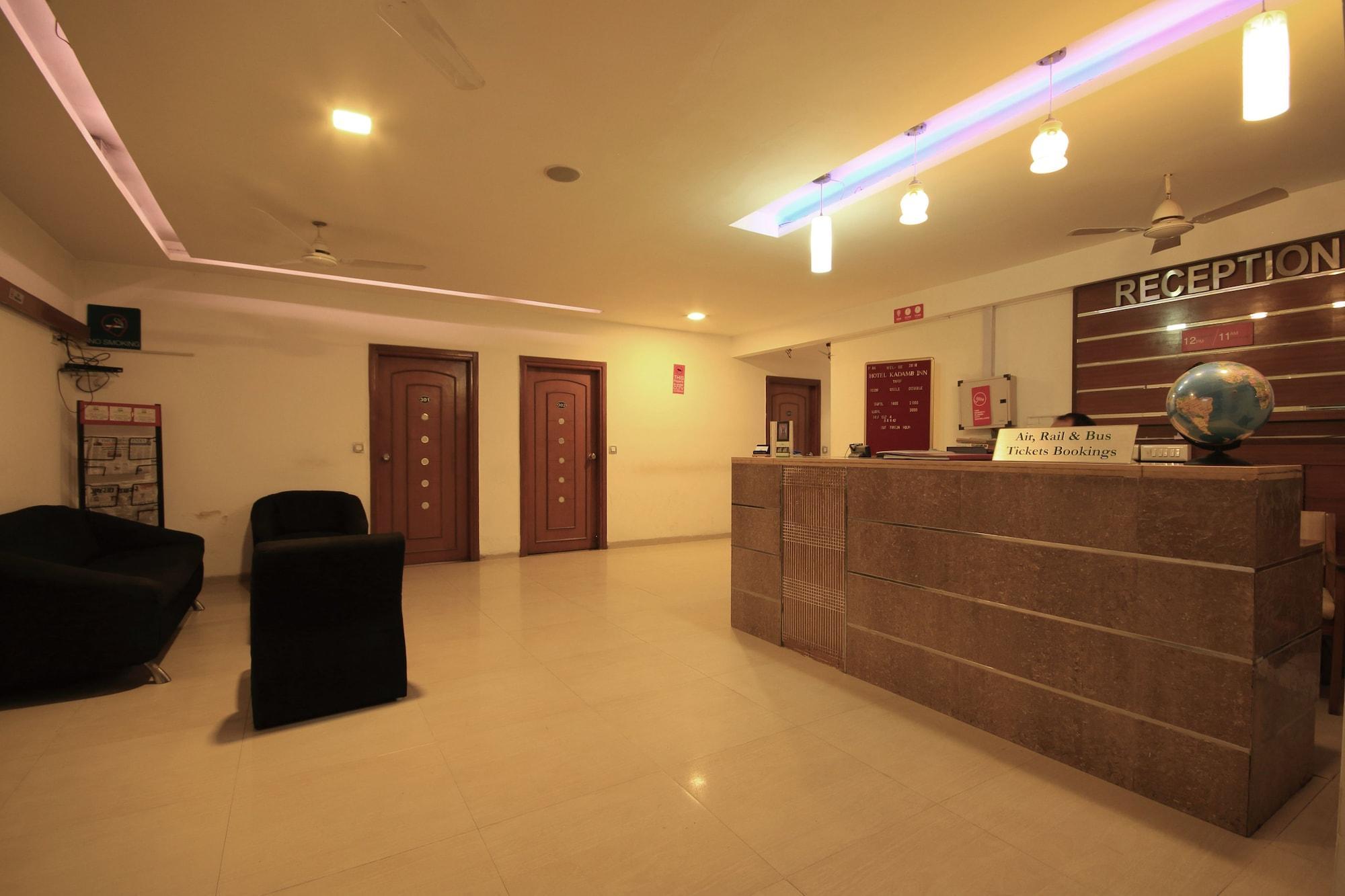 Fabhotel Kadamb Inn Ahmedabad Eksteriør bilde